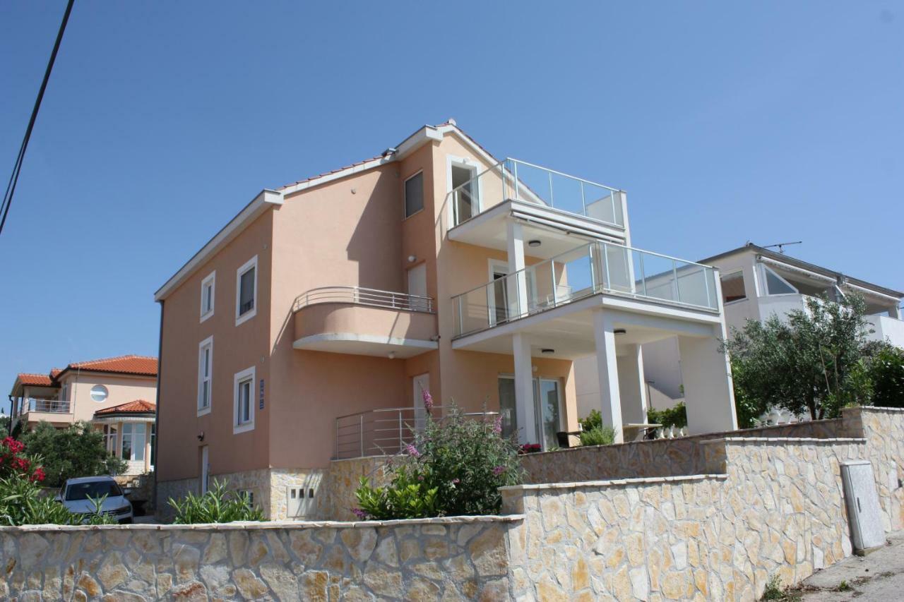 Villa Tea Ražanj Exterior foto
